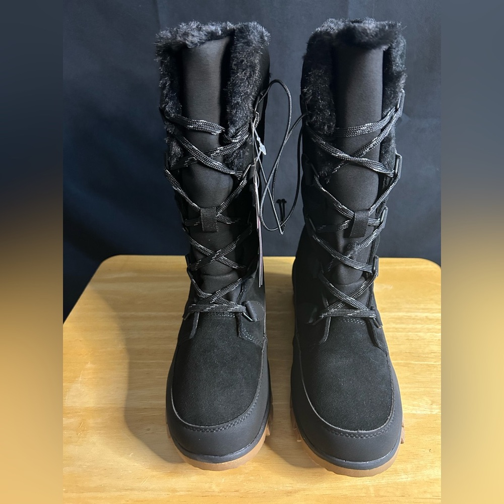 Universal Thread Black Winter Boots